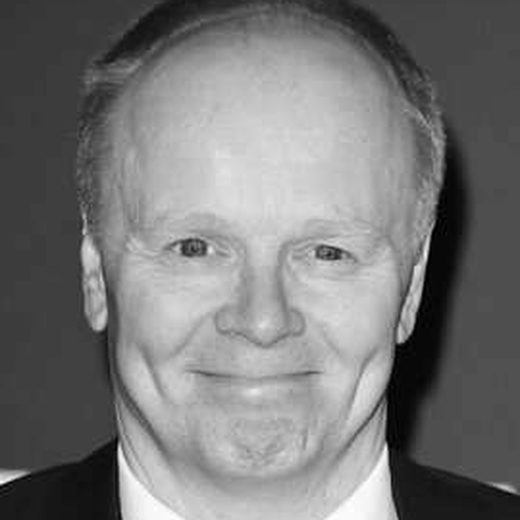 Dr Tim Pearson